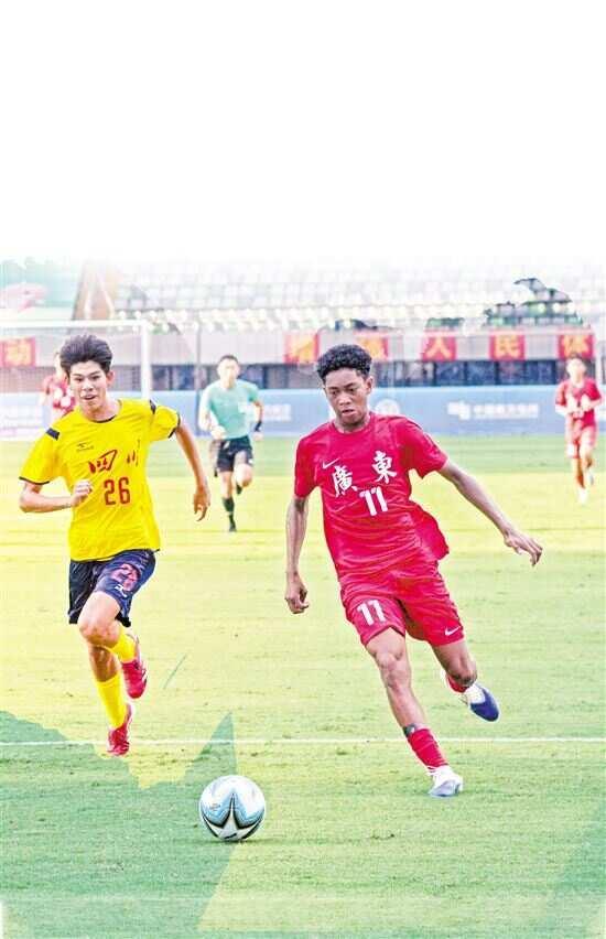 足球比分-足球之乡 小将争锋