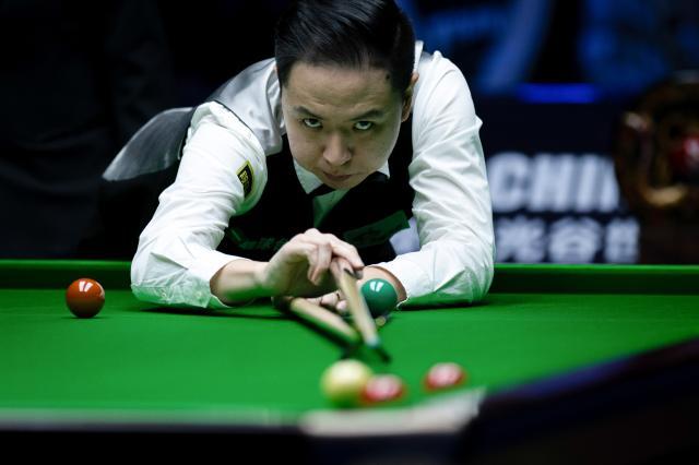 1728782290019049314.jpg (体育)(16)斯诺克——武汉公开赛:肖国栋夺冠XxjpseC007496_20241012_PEPFN0A001.jpg